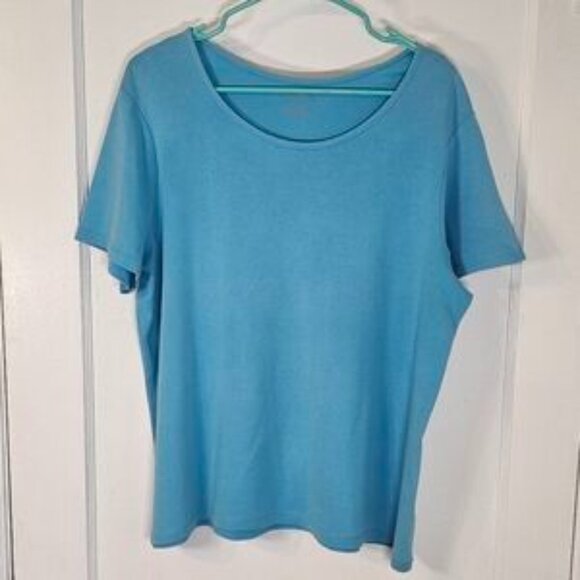 Tops - Women’s Blue Short Sleeve Tee